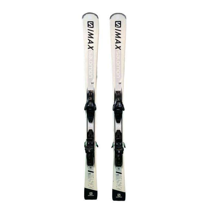 Sci Salomon S-MAX SX, grafica laterale con logo e dettagli tecnici ben visibili.